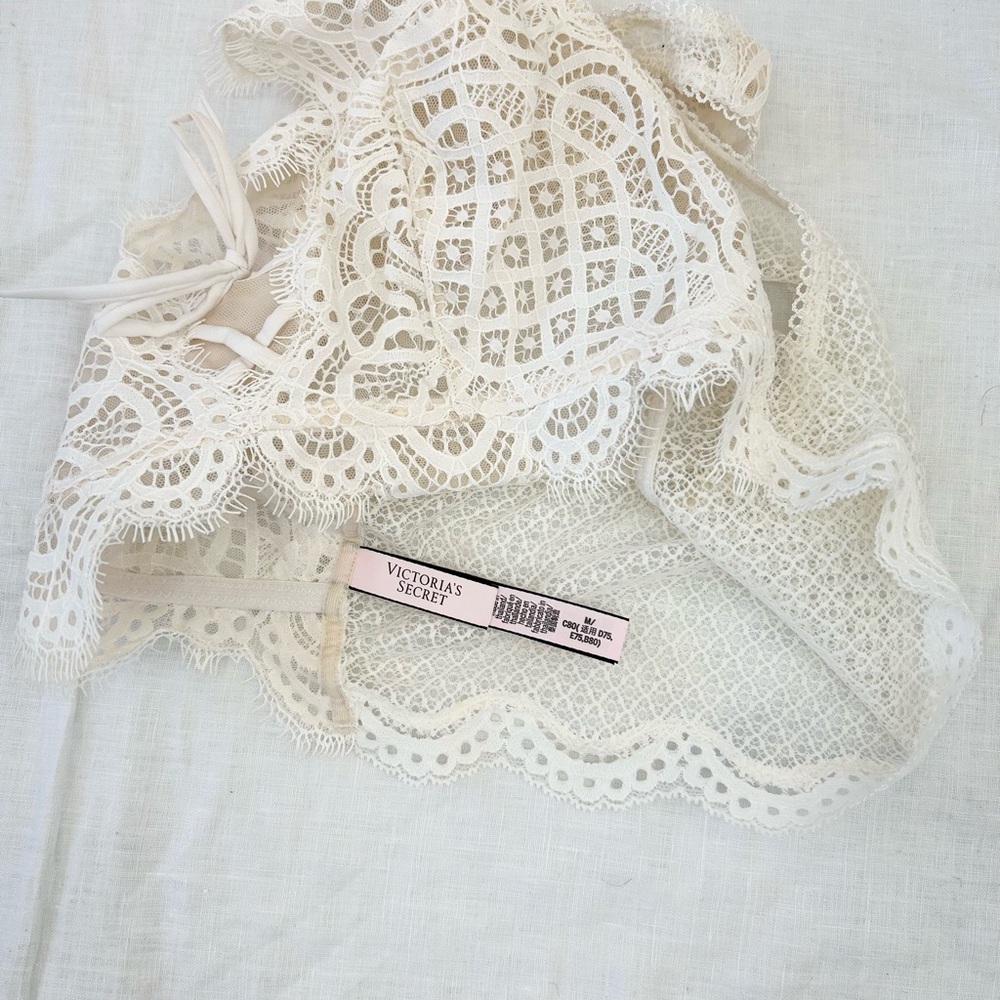 Victoria's Secret Dream Angels Pale Pink Lace Up Bralette with Racerback - Picture 6 of 9